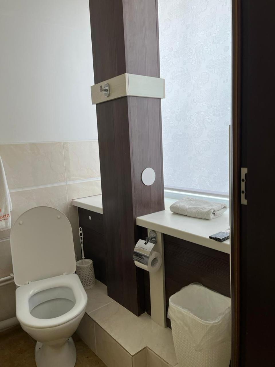 אקטאו Hotel & Fitness Center Mandarin מראה חיצוני תמונה