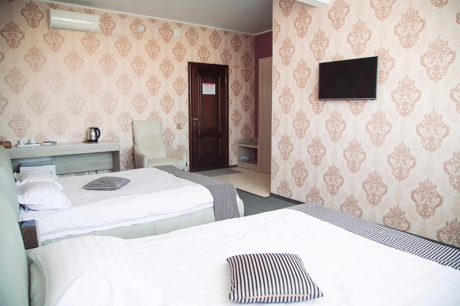 אקטאו Hotel & Fitness Center Mandarin מראה חיצוני תמונה